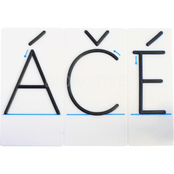 Hmatová písmena Comenia Script na destičce - velká písmena s diakritikou (D4)